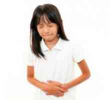 Kaj storiti, če ima otrok bolečine v želodcu?