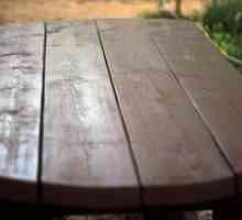 Lesena miza za vrt