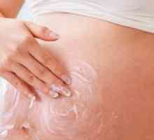 Kako se izogniti strij med nosečnostjo?