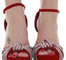 Rdeče sandale z visokimi petami
