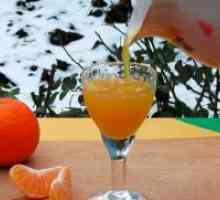 Pijte iz mandarine lupino