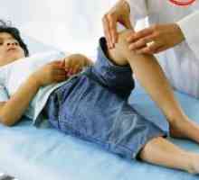 Po noge gripe poškodoval otroka