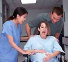 Materničnega vratu prelom med porodom
