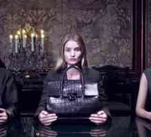 Samo tri supermodeli v oglaševanje Versace torbice