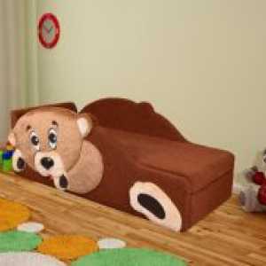 Otroška kavč z deskami