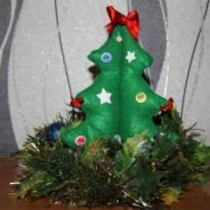Božično drevo iz filca