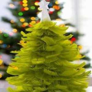 Božično drevo iz perja z lastnimi rokami