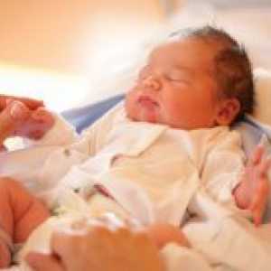 CŽS poškodbe hipoksičnih novorojenčkih