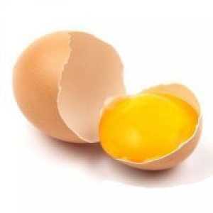 Jajčni rumenjak - koristi in škoduje