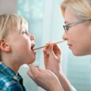Kako ozdraviti otrokove nosnih polipov?