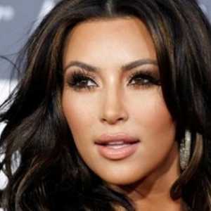 Kim Kardashian se je odločila, da uporabljajo storitve nadomestni materi
