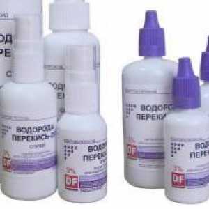 Zdravljenje nohtov glive vodikovega peroksida
