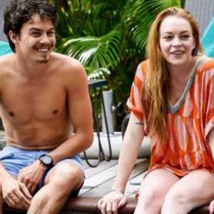 Lindsay Lohan in Egor tarabasov sončenje na Mauritiusu