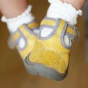 Čevlji za dojenčke do enega leta