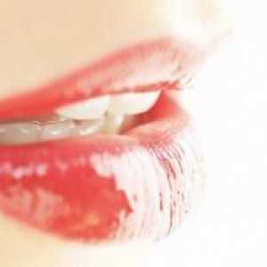 Plamper - Punačak ustnice brez injekcij