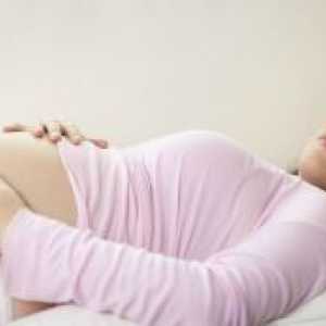 Zakaj nosečnice ne more ležati na hrbtu?