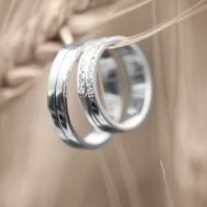 Silver diamantni prstan