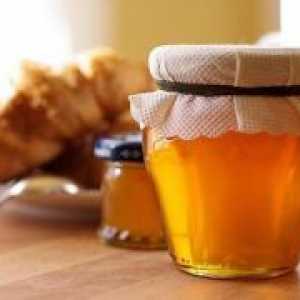 Koliko kalorij v medu?