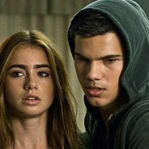 Taylor Lautner in Lily Collins