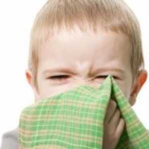 Otrok ne prenese izcedek iz nosu