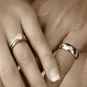 Zlata poročni prstani